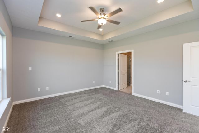 2327 Saddle Drive, Shelbyville, IN 46176