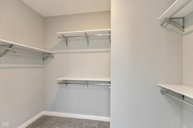 2327 Saddle Drive, Shelbyville, IN 46176