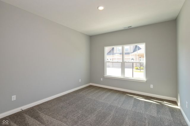 2327 Saddle Drive, Shelbyville, IN 46176