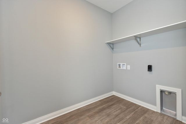 2327 Saddle Drive, Shelbyville, IN 46176