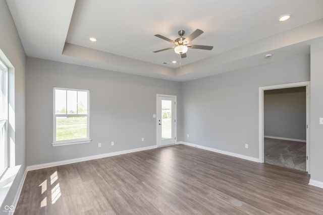 2327 Saddle Drive, Shelbyville, IN 46176