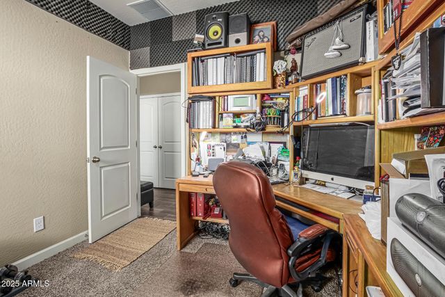 1635 N BEVERLY --, Mesa, AZ 85201