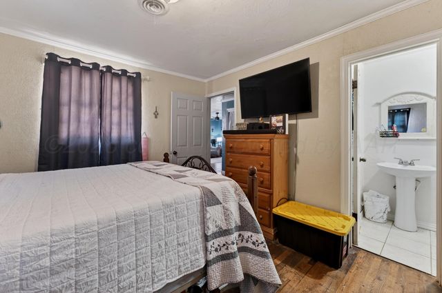 2519 9TH Avenue, Canyon, TX 79015