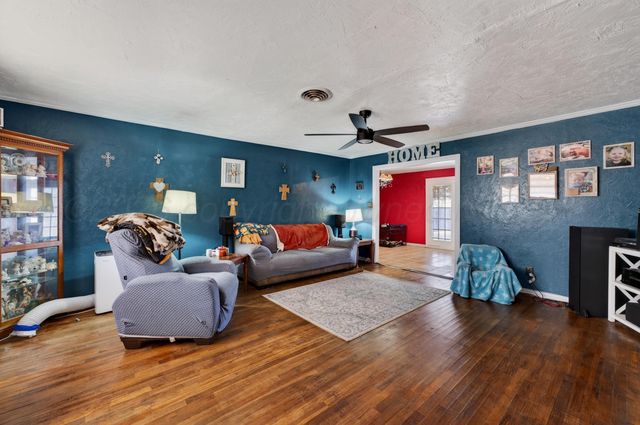 2519 9TH Avenue, Canyon, TX 79015