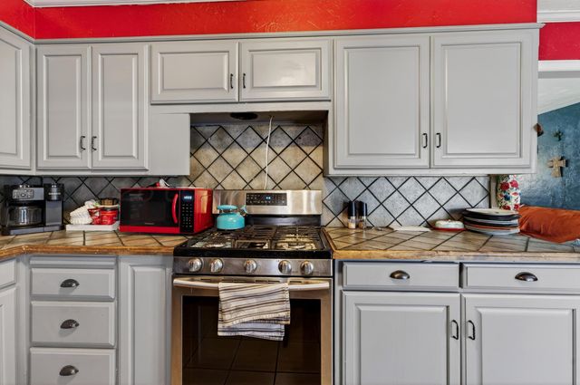 2519 9TH Avenue, Canyon, TX 79015