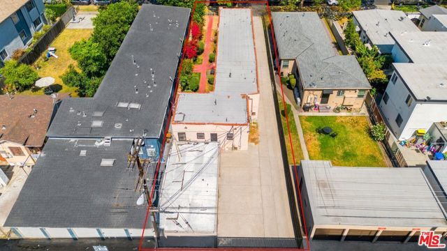 3427 S Bronson Avenue, Los Angeles, CA 90018