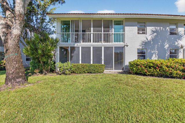 7342 Lake Meadow Way 102, Boynton Beach, FL 33437