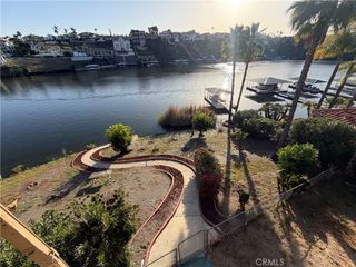 30291 Hiding Bass Place, Canyon Lake, CA 92587