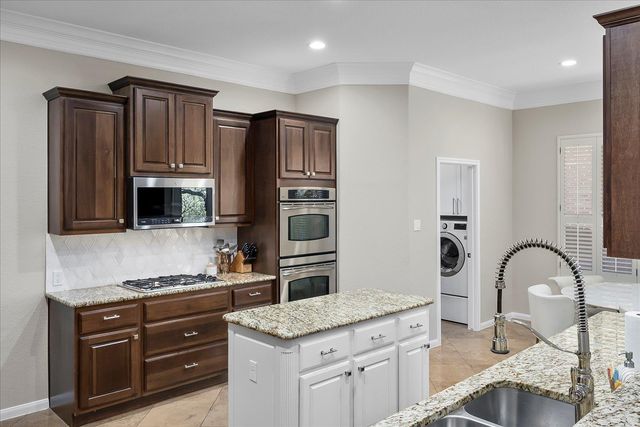 12921 Bloomfield Hills LN, Austin, TX 78732