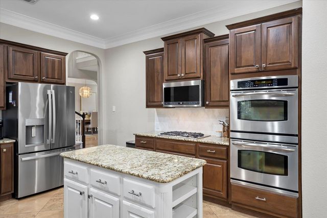 12921 Bloomfield Hills LN, Austin, TX 78732
