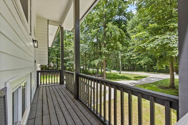 2152 Cedar Creek Lane, Lithia Springs, GA 30122