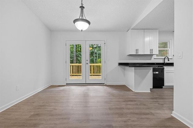 2152 Cedar Creek Lane, Lithia Springs, GA 30122