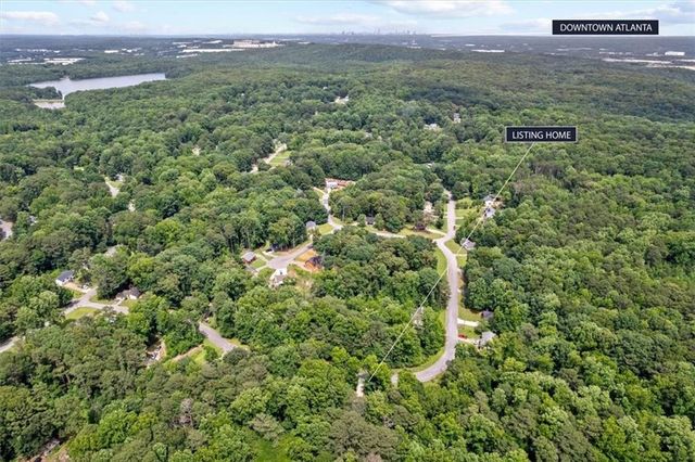 2152 Cedar Creek Lane, Lithia Springs, GA 30122