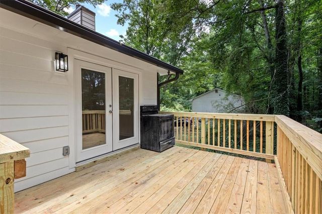 2152 Cedar Creek Lane, Lithia Springs, GA 30122