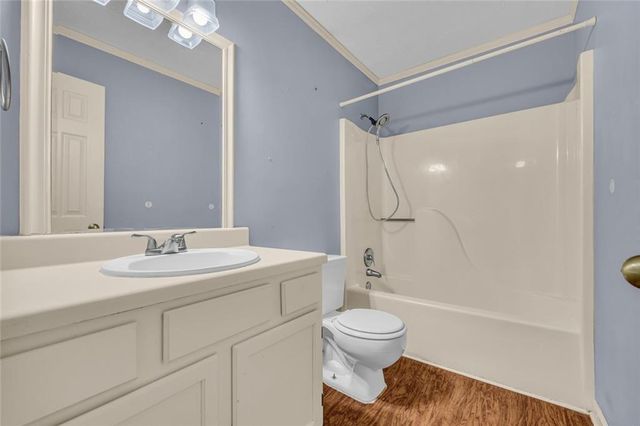 374 Meadow Trace Drive, Auburn, GA 30011