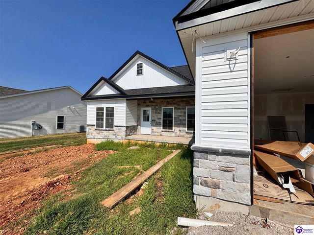 26 Robert Allen Lane, Brandenburg, KY 40108