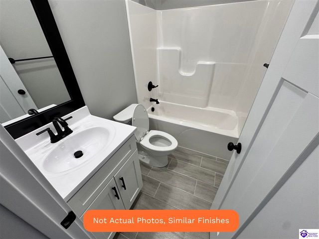 26 Robert Allen Lane, Brandenburg, KY 40108