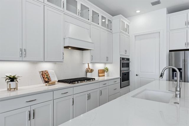 4923 EMPIRE LANDING RUN, Bradenton, FL 34211