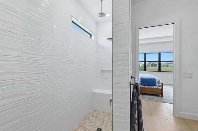 4923 EMPIRE LANDING RUN, Bradenton, FL 34211