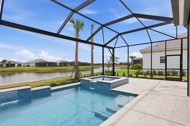 4923 EMPIRE LANDING RUN, Bradenton, FL 34211