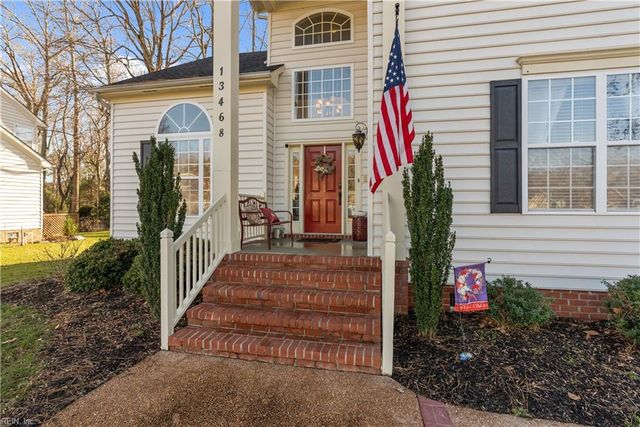 13468 Whippingham PW, Carrollton, VA 23314
