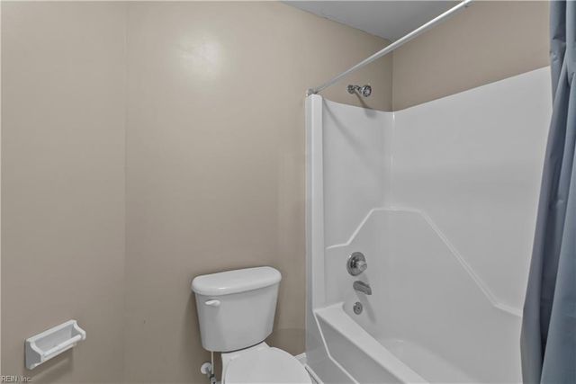 13468 Whippingham PW, Carrollton, VA 23314