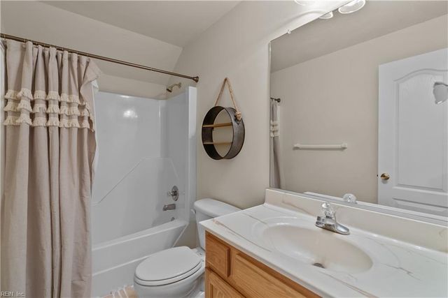 13468 Whippingham PW, Carrollton, VA 23314