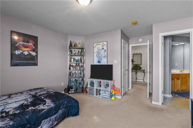 13468 Whippingham PW, Carrollton, VA 23314