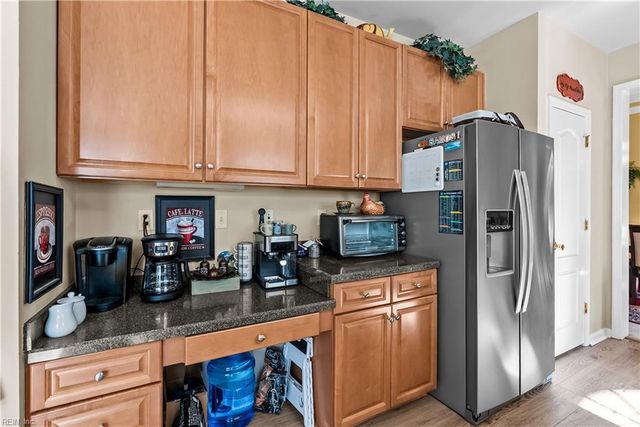 13468 Whippingham PW, Carrollton, VA 23314