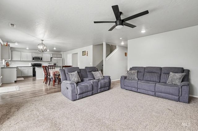 4406 S Yankees Wy, Nampa, ID 83686