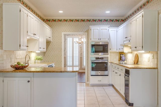 3736 Ben Creek Court, Fort Worth, TX 76008