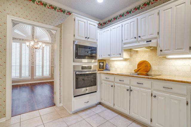 3736 Ben Creek Court, Fort Worth, TX 76008