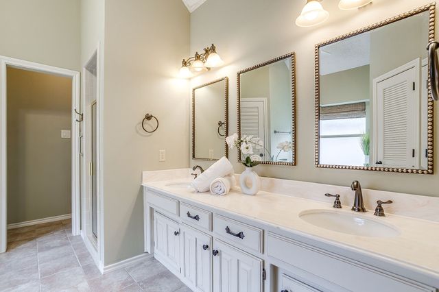 3736 Ben Creek Court, Fort Worth, TX 76008