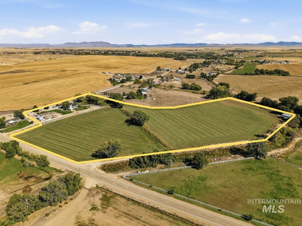 16921 Oasis Rd, Caldwell, ID 83607 photo 4