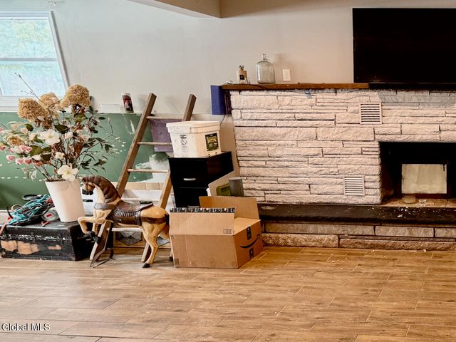 187 Spring Road, Glenville, NY 12302