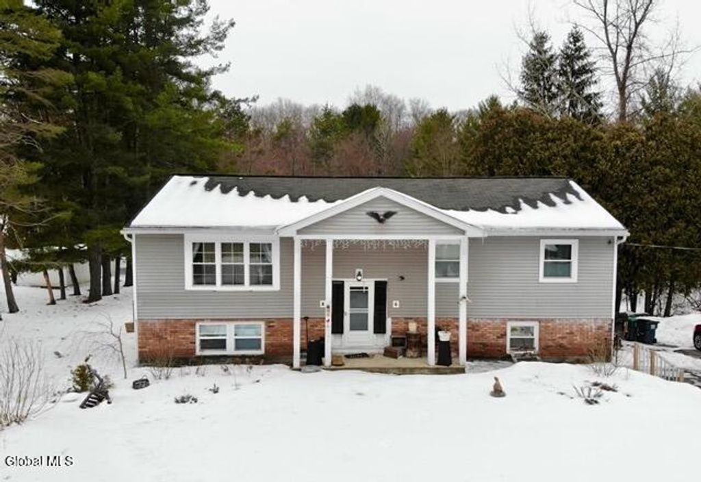 187 Spring Road, Glenville, NY 12302