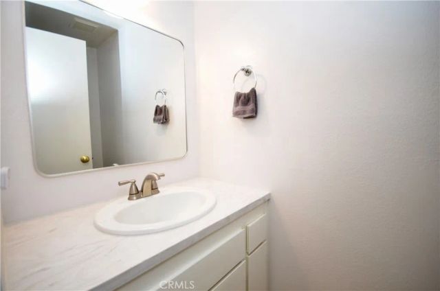 3404 Oak Cliff Drive 3, Fallbrook, CA 92028
