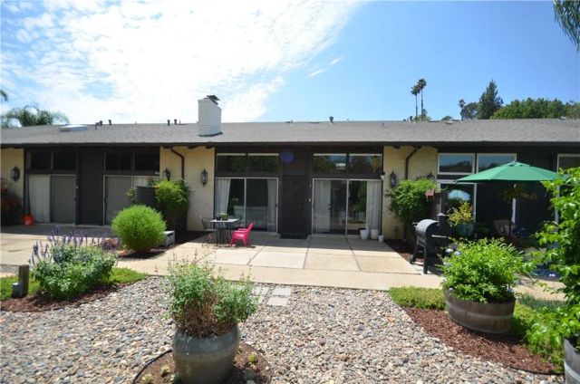 3404 Oak Cliff Drive 3, Fallbrook, CA 92028
