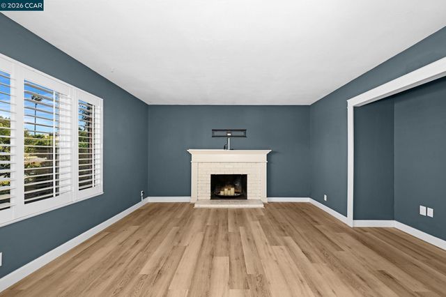 5706 Pepperridge Way, Concord, CA 94521