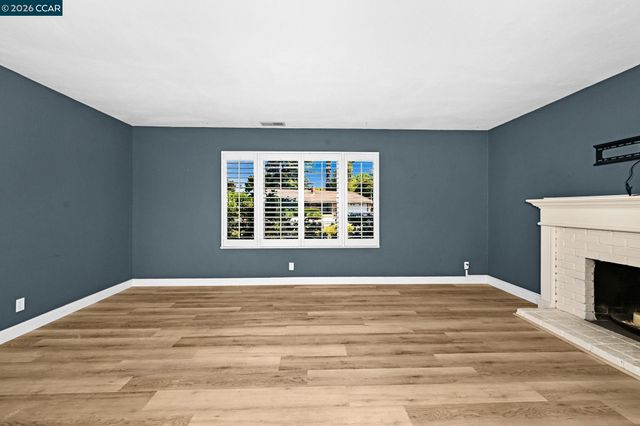 5706 Pepperridge Way, Concord, CA 94521