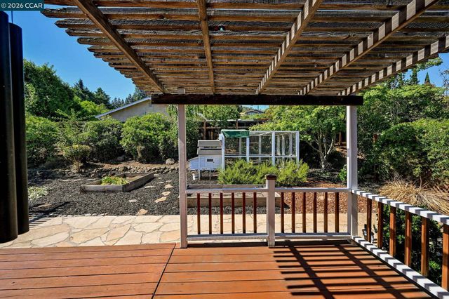 5706 Pepperridge Way, Concord, CA 94521