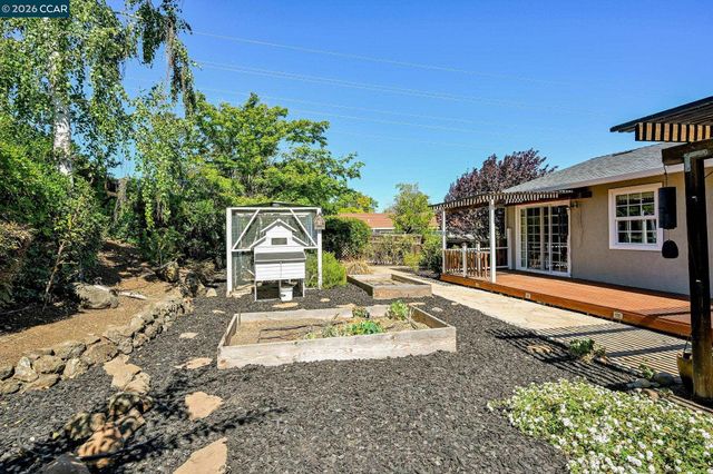 5706 Pepperridge Way, Concord, CA 94521