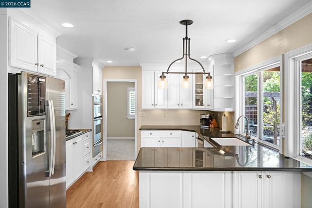5706 Pepperridge Way, Concord, CA 94521