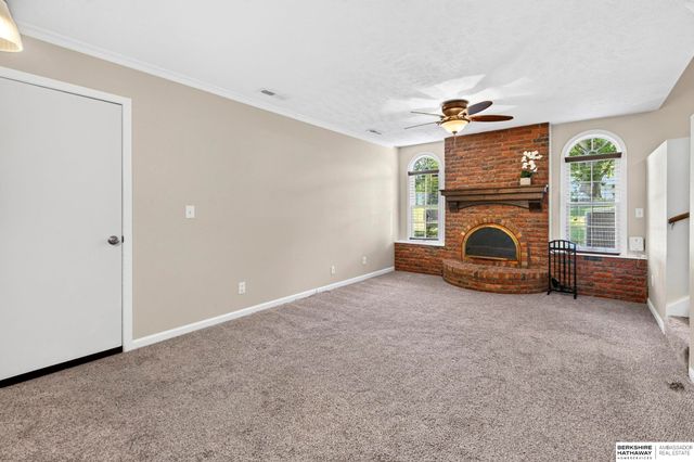 13629 Montclair Drive, Omaha, NE 68144
