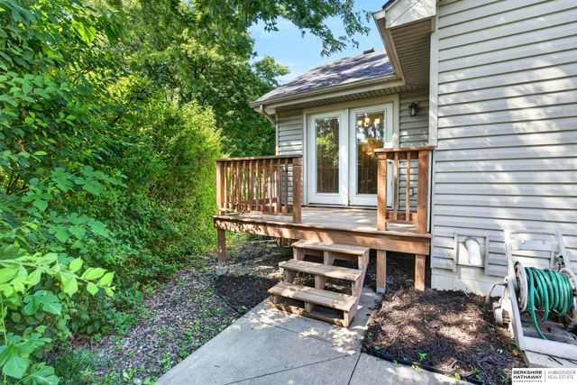13629 Montclair Drive, Omaha, NE 68144