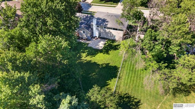 13629 Montclair Drive, Omaha, NE 68144