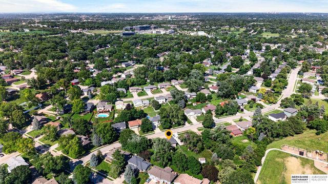 13629 Montclair Drive, Omaha, NE 68144
