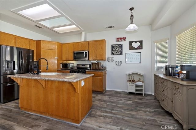 269 Coyote, Colton, CA 92324