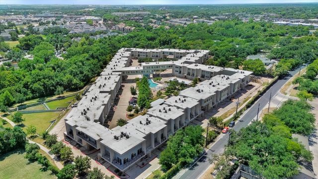 604 N Bluff DR 212, Austin, TX 78745