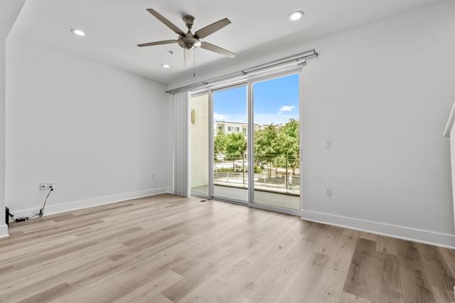 604 N Bluff DR 212, Austin, TX 78745